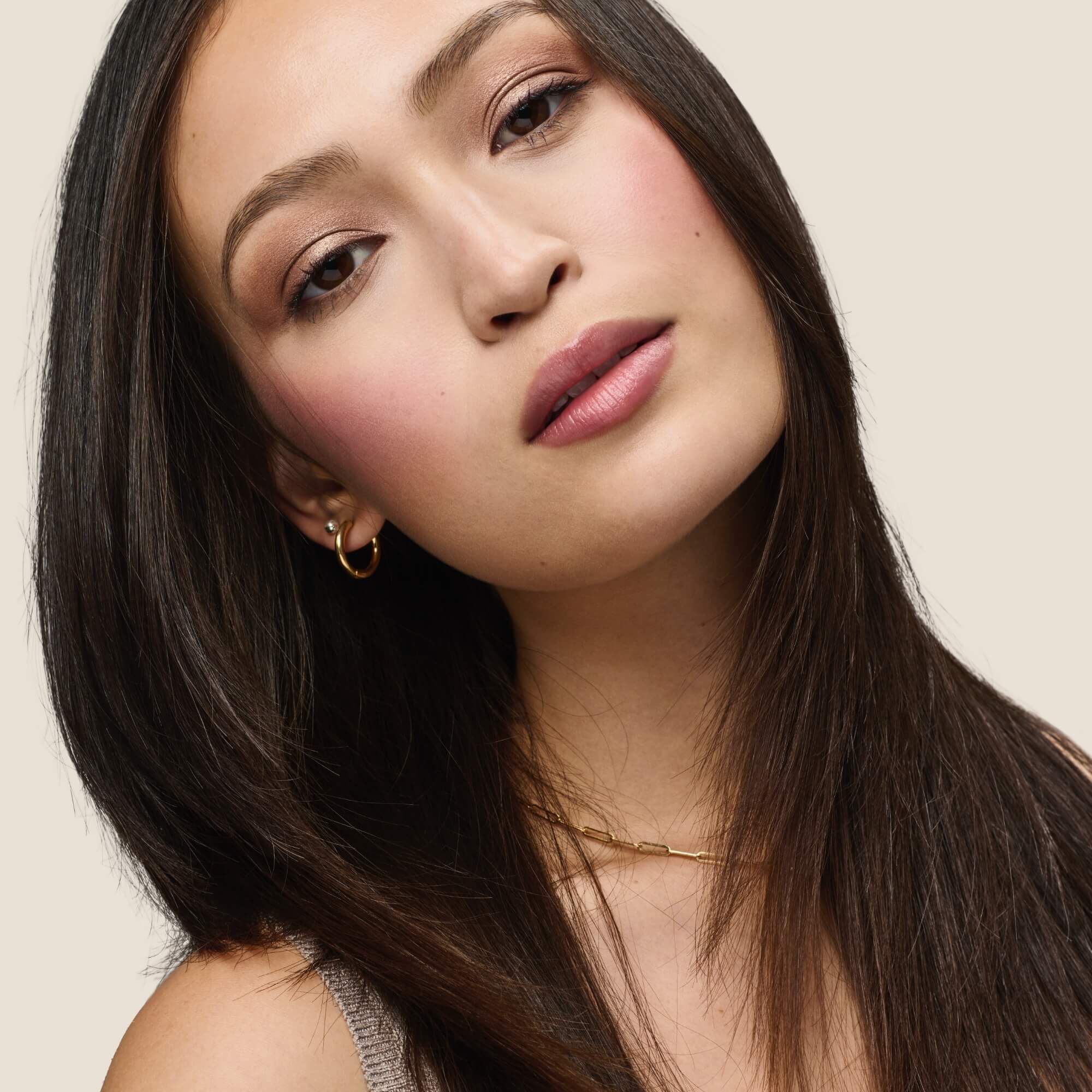Model after using Living Proof Perfect hair Day Heat Styling Spray