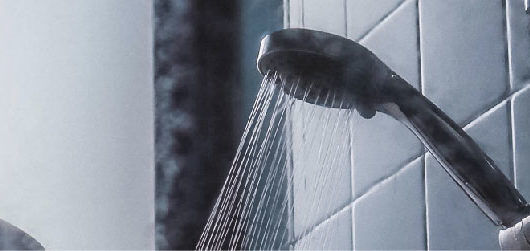 The effects of hard water on hair ﻿[+ how to treat it]